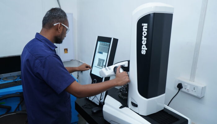 Tool Pre-Setter Machine (At CNC Machine Shop)